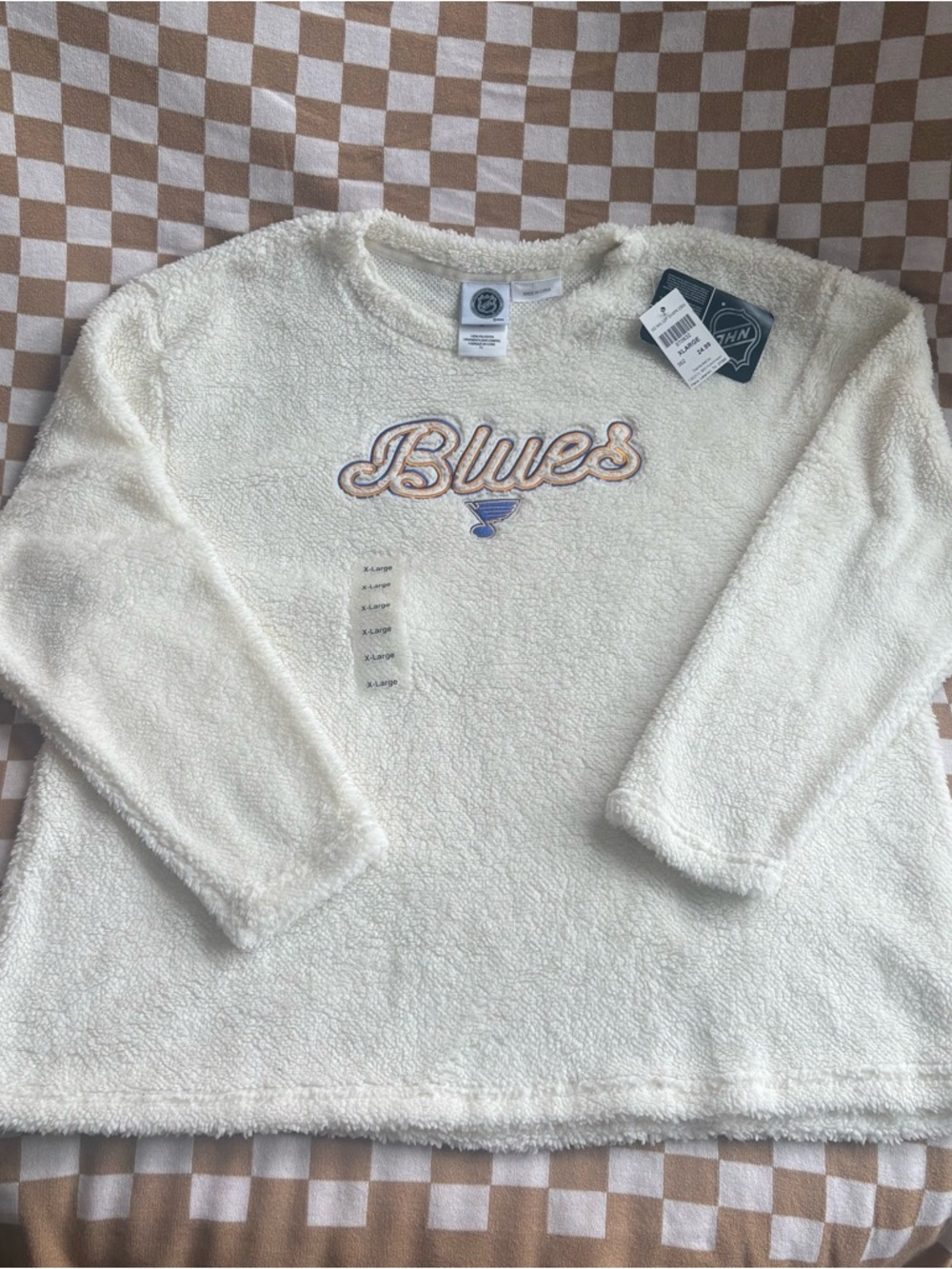 NHL Cream Sherpa Pullover with Blues Logo